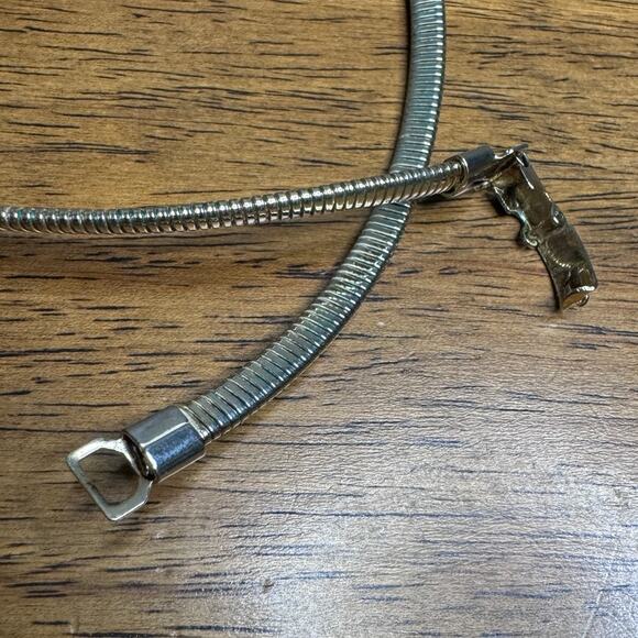 Vintage Gold Necklace/Statement Piece With A Snake Chain. - Picture 2 of 4